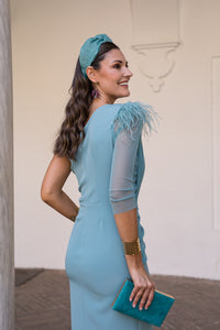 Vestido midi drapeado asimétrico azul pastel