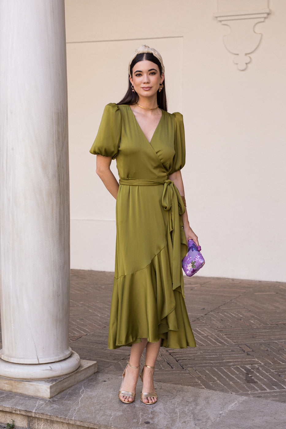 Vestido midi lazada lateral
