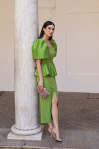 Vestido volante en cintura