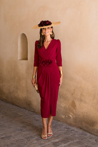 Vestido midi Petunia burdeos