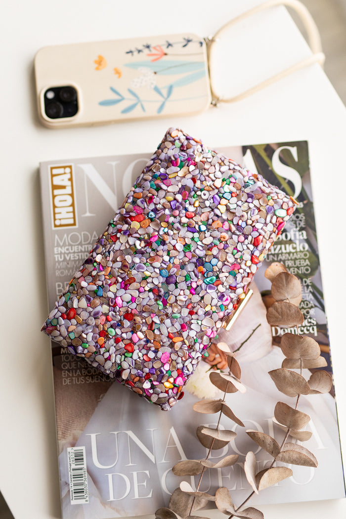 Bolso invitada pedrería malva