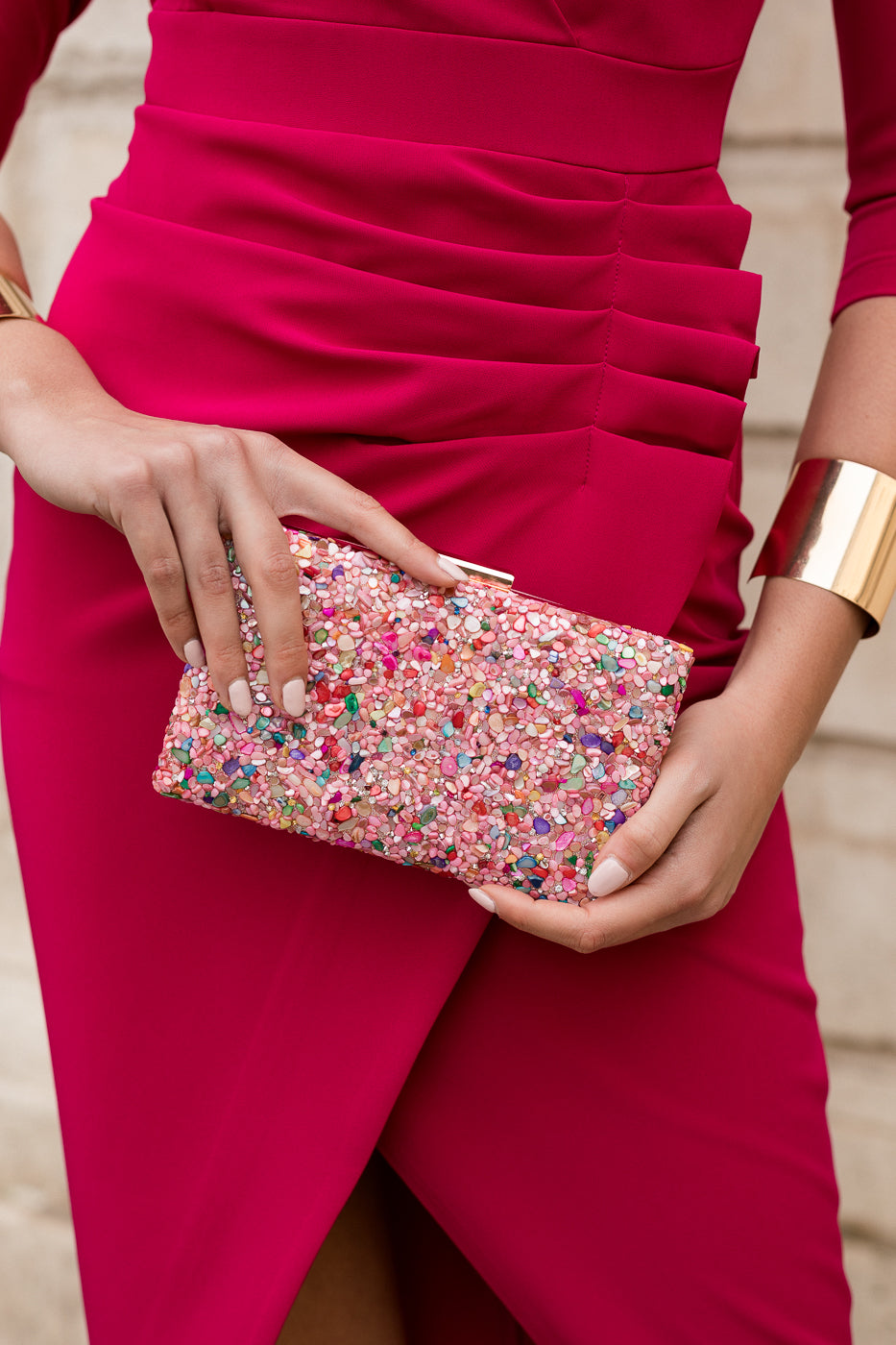 Bolso invitada pedrerías rosas