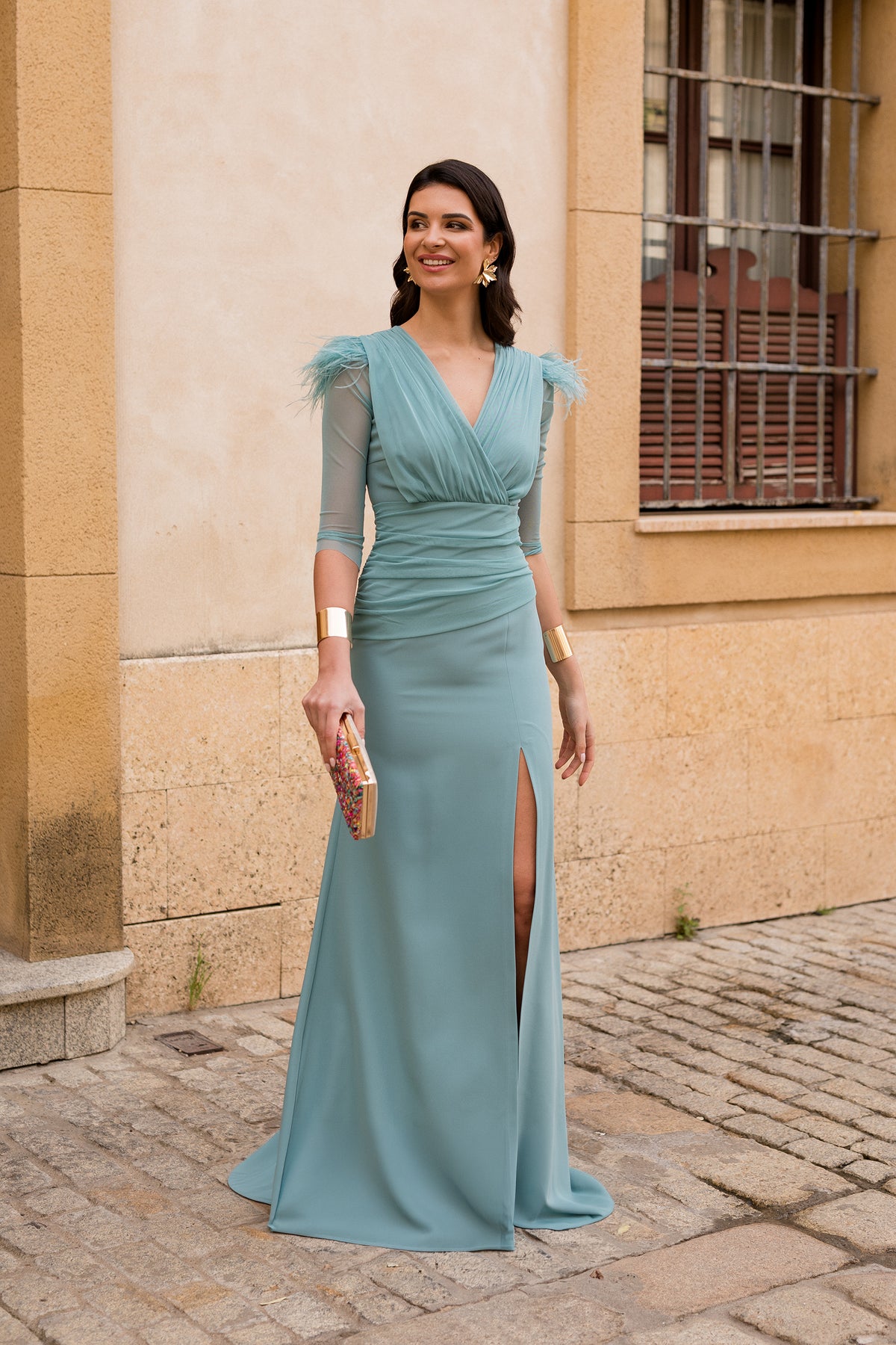 Vestido largo drapeado con escote cruzado hielo