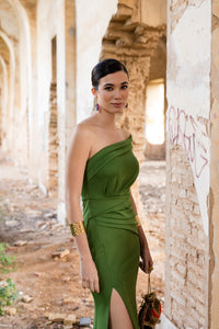 Vestido largo asimétrico