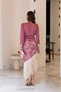 Conjunto de Blusa + falda de flecos rosa empolvado PROXIMAMENTE DISPONIBLE