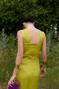 Vestido midi cuello halter lima - PRE VENTA