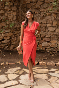 Vestido midi tulipán hombrera coral