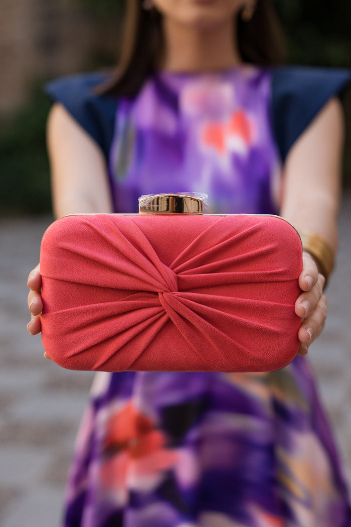 Bolso invitada terciopelo coral