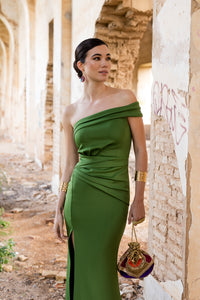 Vestido largo asimétrico