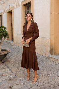 Vestido midi volante marrón chocolate