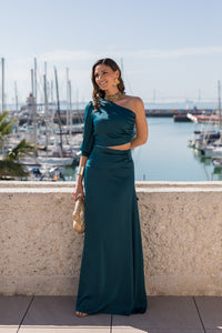 Vestido largo escote asimétrico cut out verde