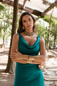 Vestido midi escote cascada verde