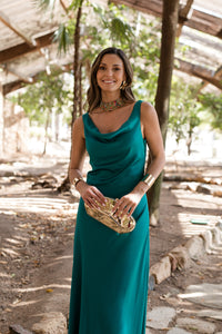 Vestido midi escote cascada verde