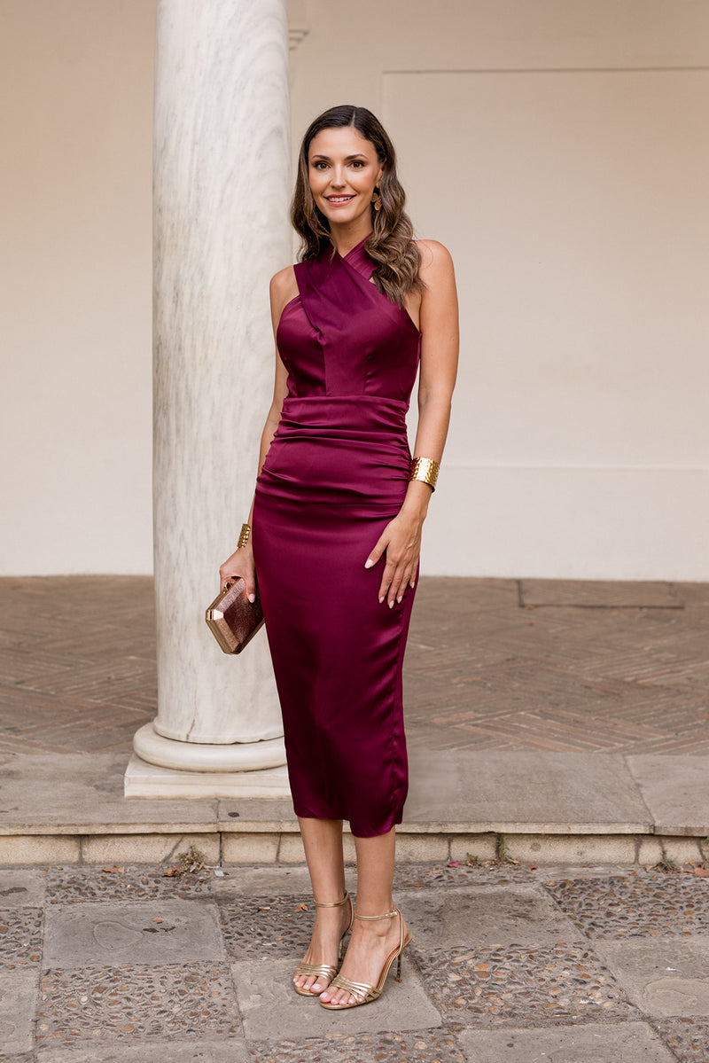 Vestido midi cuello halter cereza