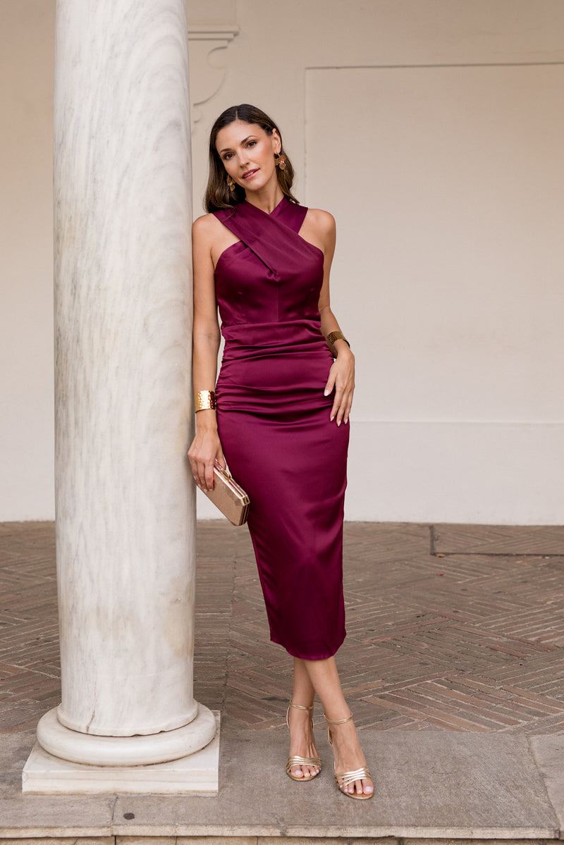 Vestido midi cuello halter cereza