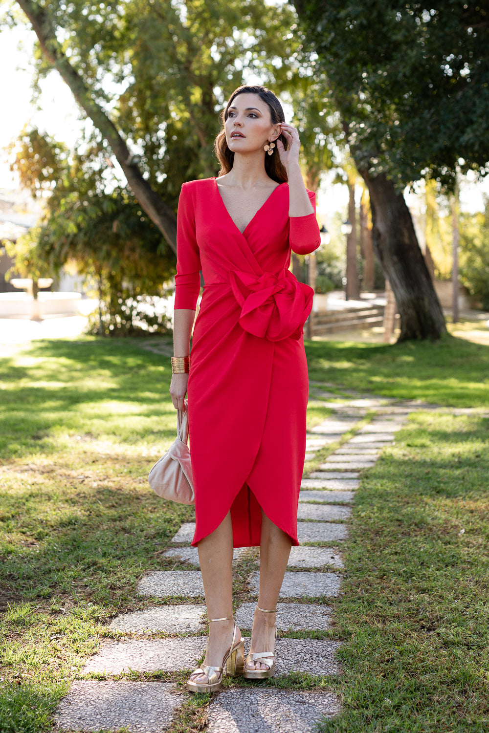 Vestido midi drapeado maxi rojo