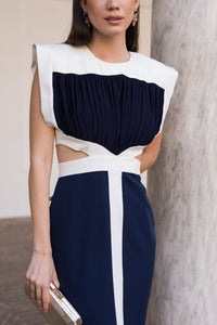 Vestido midi cut out AZUL MARINO