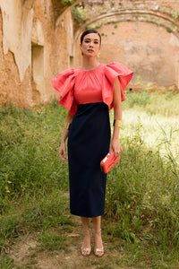 Vestido midi coral manga volante