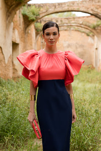 Vestido midi coral manga volante