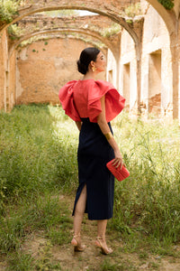 Vestido midi coral manga volante