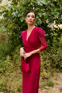 Vestido midi drapeado cereza