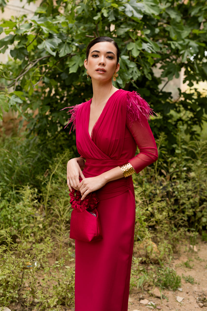 Vestido midi drapeado cereza