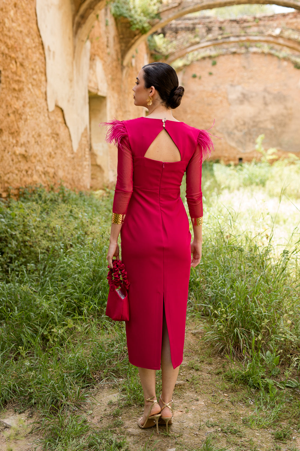 Vestido midi drapeado cereza