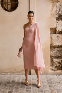 Vestido midi escote asimétrico con capa de gasa