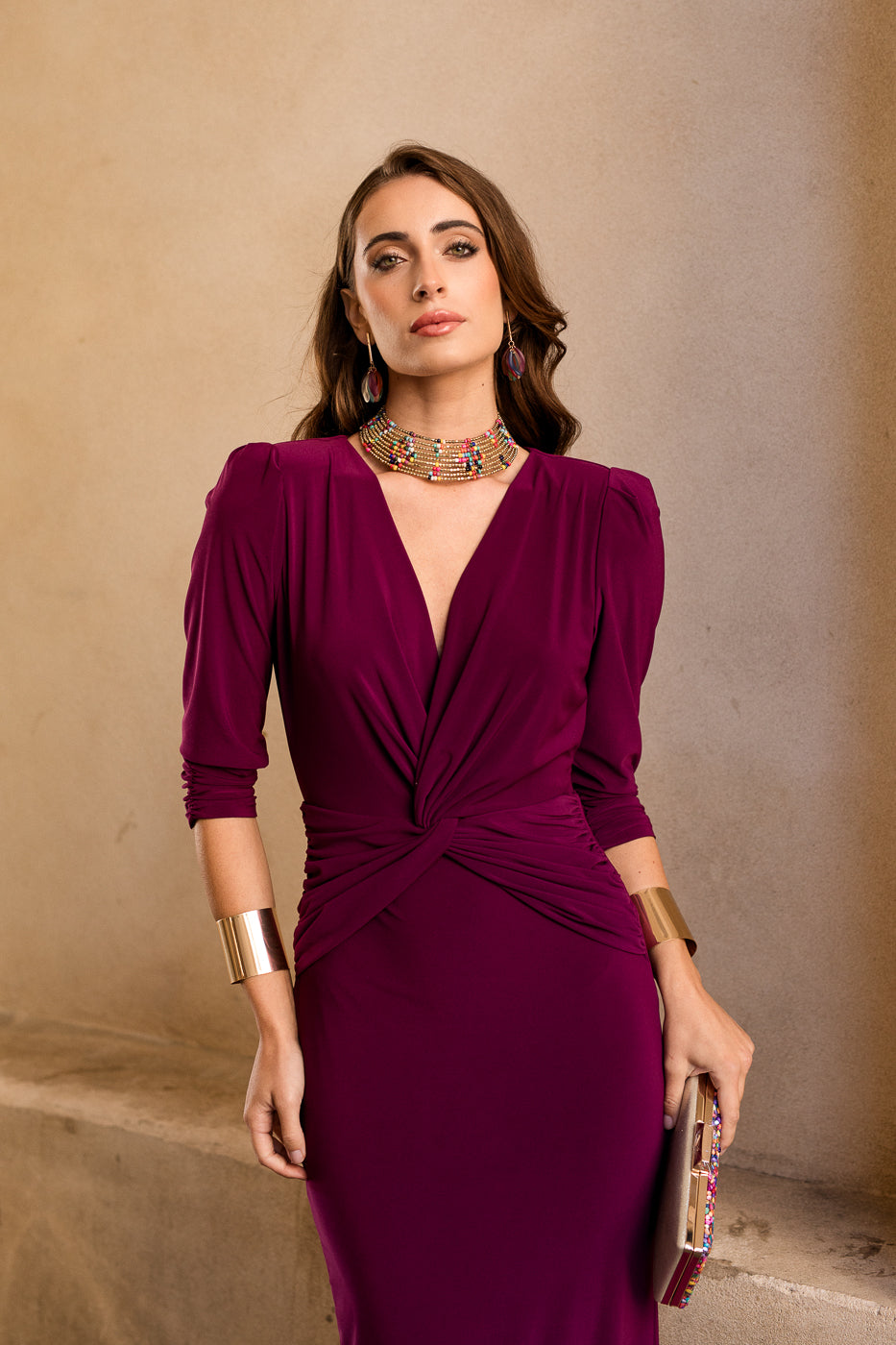Vestido midi nudo berenjena
