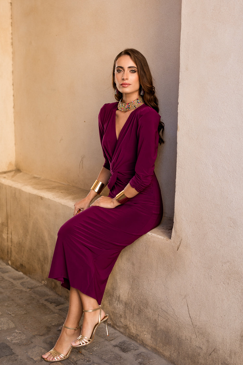 Vestido midi nudo berenjena