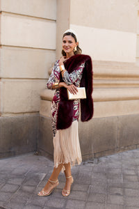 Vestido flecos estampado burdeos