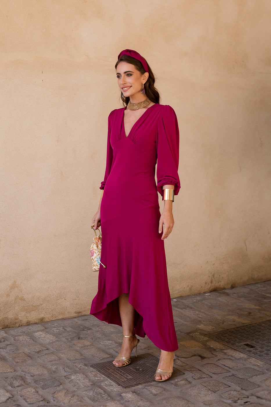 Vestido midi volante asimétrico