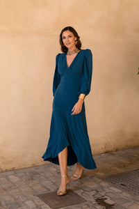 Vestido midi volante asimétrico