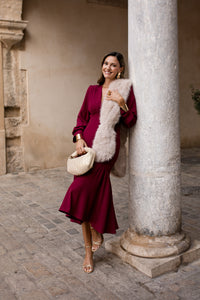 Vestido midi volante burdeos