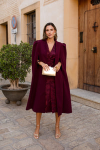 Vestido midi estampado burdeos