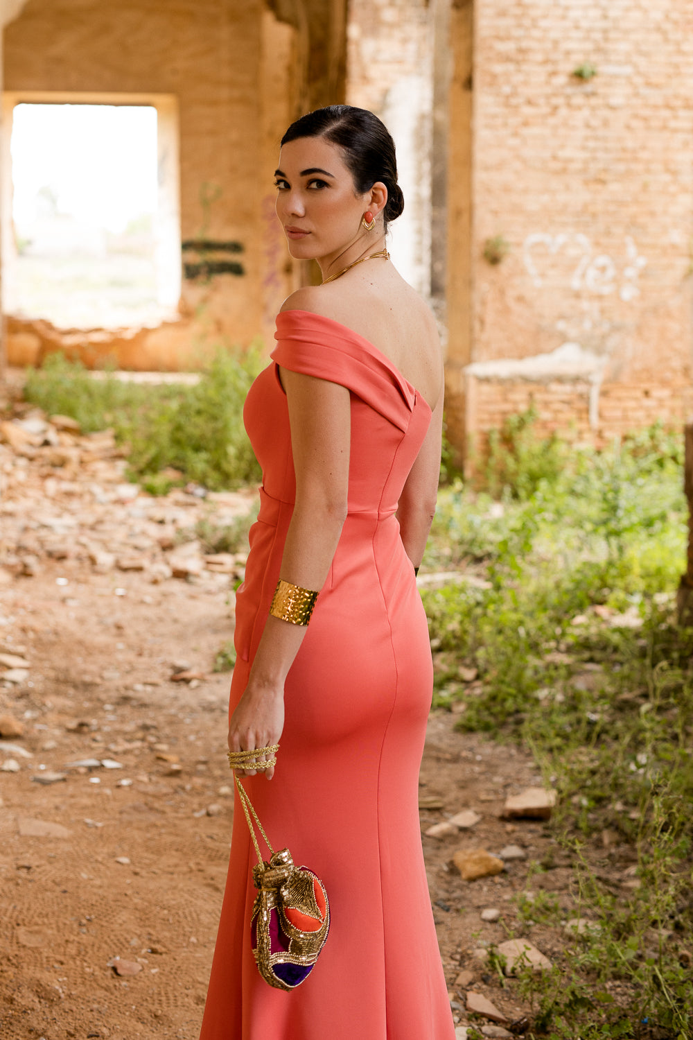 Vestido largo asimétrico