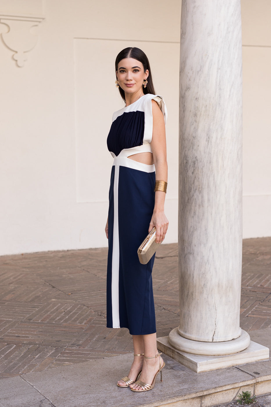 Vestido midi cut out AZUL MARINO
