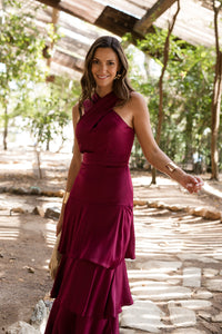 Vestido midi cuello halter multivolantes