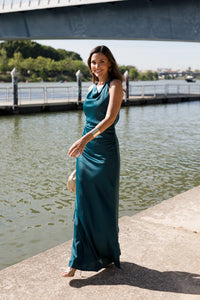 Vestido largo espalda cruzada petróleo